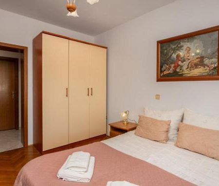 Apartment Sabina&Zoran Malinska Eksteriør billede